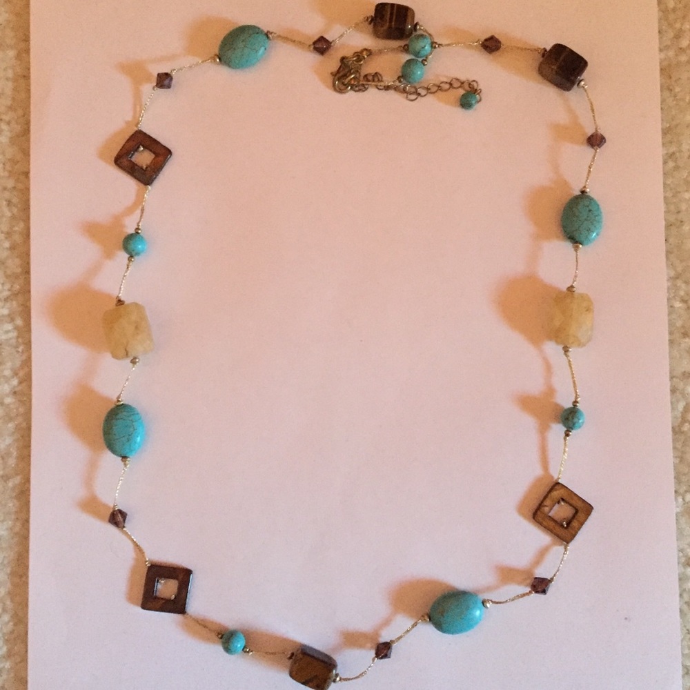 Premier Designs turquoise and wood necklace